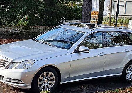 Mercedes-Benz E 200 E-Klasse T-Modell Diesel