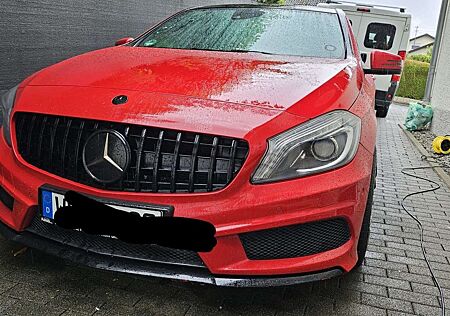 Mercedes-Benz A 200 AMG Line