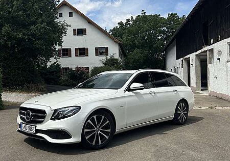 Mercedes-Benz E 300 d T 9G-TRONIC Avantgarde Sport Style