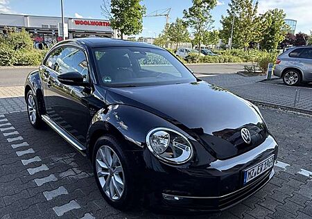 VW Beetle Volkswagen 1.2 TSI mit Panoramadach!