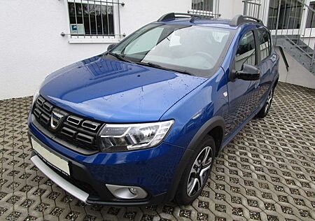Dacia Sandero Stepway TCe 90 Celebration Klima/Sitzh/Winterr