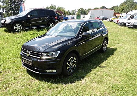 VW Tiguan Volkswagen Sound BMT/Start-Stopp 4Motion