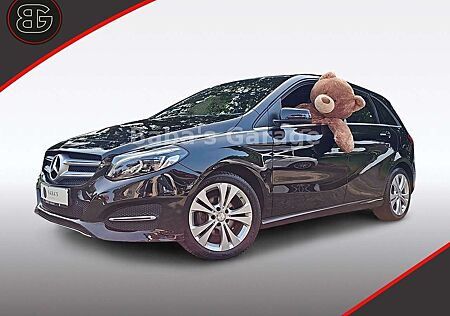 Mercedes-Benz B 180 d urban Comand Panorama LED