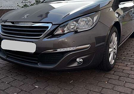 Peugeot 308 SW 1.2 e-THP PureTech Active 130