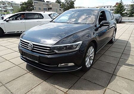 VW Passat Variant Volkswagen Highline 2.0TSI DSG 4Motion LED