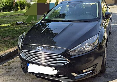 Ford Focus Turnier 1.5 TDCi DPF Start-Stopp-System Titanium
