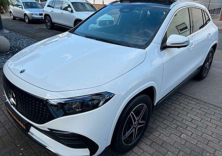 Mercedes-Benz EQA 250 AMG! PANO! HEADUP! DISTR.!BURMESTER!360°