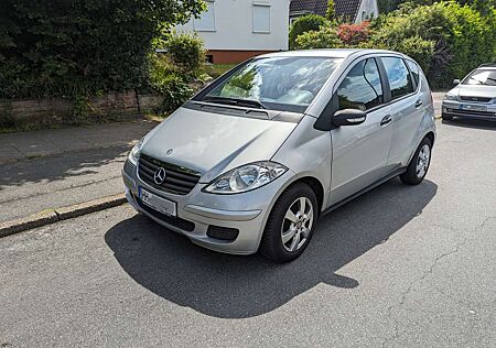 Mercedes-Benz A 150 A-Klasse 5-Türer Classic