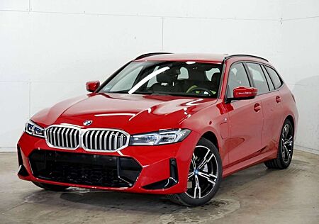 BMW 330e 330 Touring M Sport HeadUp DrivingAs Sound Kam