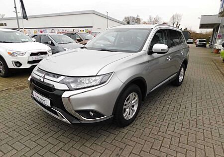 Mitsubishi Outlander Active 2.0 2WD