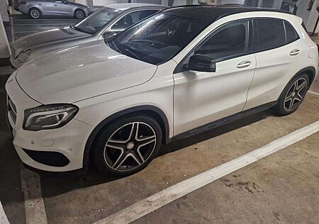 Mercedes-Benz GLA 220 d 4Matic 7G-DCT Activity Edition