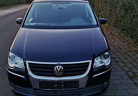 VW Touran Volkswagen 2.0 TDI DPF Highline Navi Xenon AnhängeK