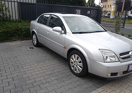 Opel Vectra 2.2