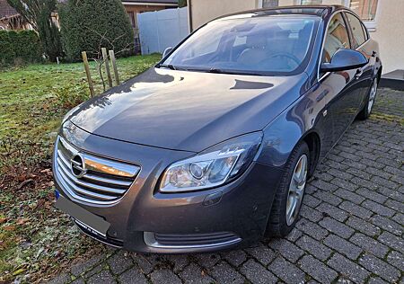 Opel Insignia +2.0+CDTI+ecoflex+Cosmo+AHK