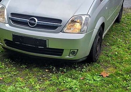 Opel Meriva 1.6 Edition mit tüv 03.2026