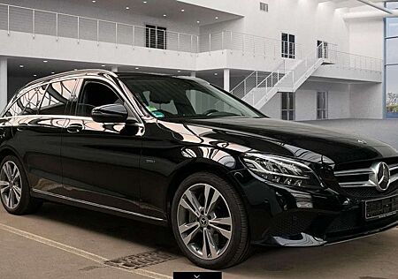 Mercedes-Benz C 300 T e Virtual*Kamera*VollLeder*LED*DAB*Navi*