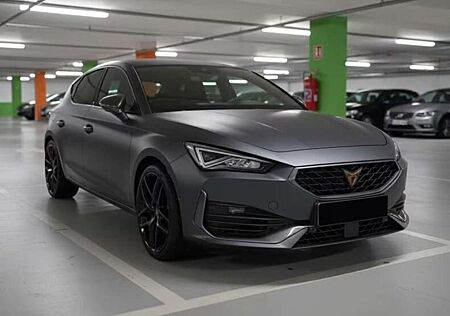 Cupra Leon 2.0 TSI DSGVZ