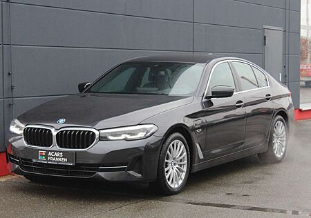 BMW 545 e xDrive Lim. *Hybrid*LED*Kamera*SHZ*NAVI