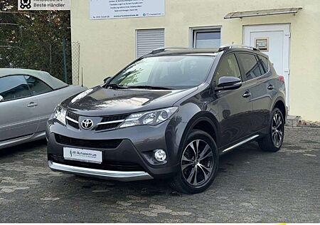 Toyota RAV 4 2.2L D-4D 4x4 Automatik Edition S AHK Navi RF.Cam
