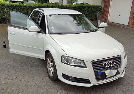 Audi A3 +1.4+TFSI+Sportback+S+tronic+Ambiente