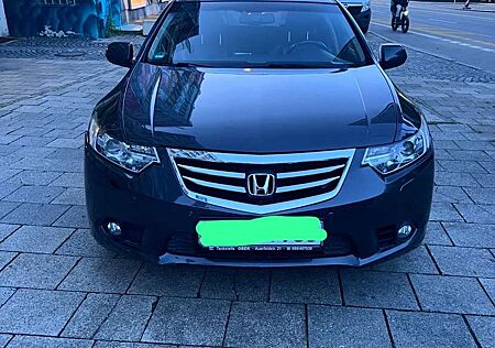 Honda Accord Tourer 2.2i-DTEC Automatik Elegance