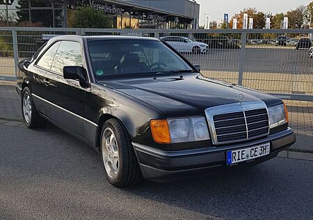 Mercedes-Benz CE 300