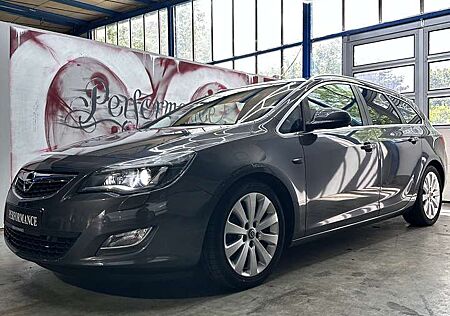 Opel Astra J 1.6Turbo*Innovation*Garantie*TÜV*Anhänger*