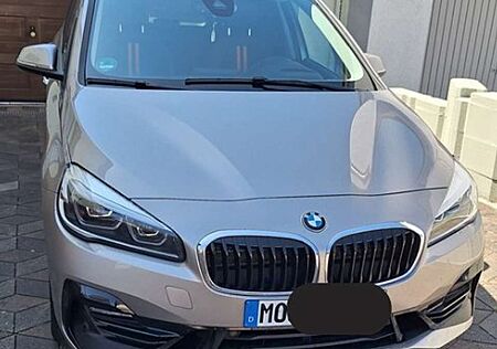 BMW 220i 220 Gran Tourer Aut. M Sport
