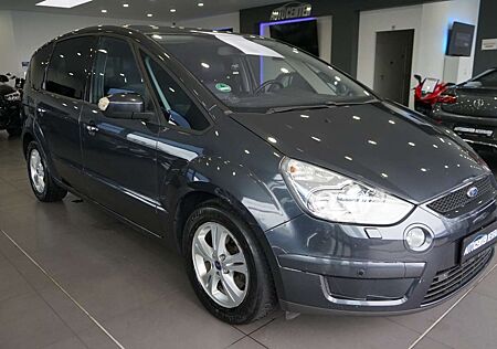 Ford S-Max Titanium+NAVI+PDC+PANO+KLIMA+SITZHEIZUNG