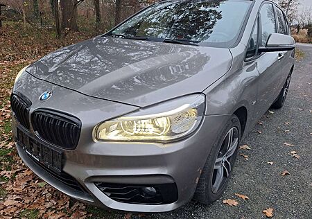 BMW 218 d Sport Line autom. ConnectedDrive Services