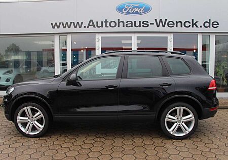 VW Touareg Volkswagen 3,0 V6 TDI*PANO*AHK*ACC*XENON*LEDER*NAV