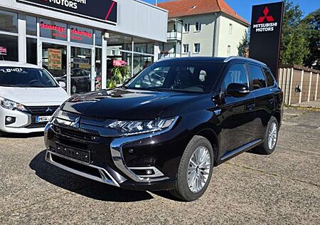 Mitsubishi Outlander Plug-in Hybrid PLUS Spirit-Paket 4WD