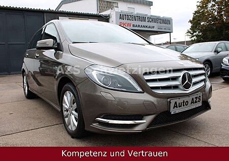 Mercedes-Benz B 180 /AUTOMATIK/KAMERA/AHK/SITZHEIZUNG/TEMPOMAT