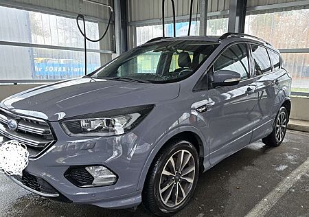 Ford Kuga 2.0 TDCi 4x4 Aut. ST-Line