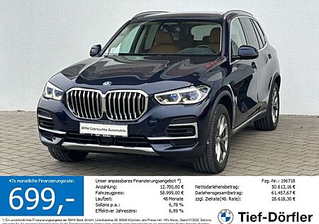 BMW X5 xDrive40d SAG xLine AHK/SHZ/S-LÜFT/INT/AKUS/S