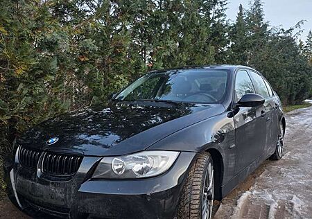 BMW 320 d E90 Limo| Automatik | Pano| TÜV 06/27