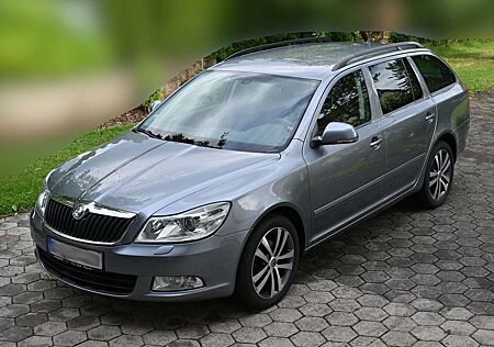 Skoda Octavia Combi 1.6 TDI DPF FAMILY