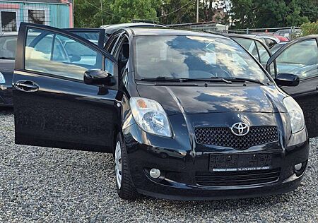Toyota Yaris 5-Türer 1.3 VVT-i Executive