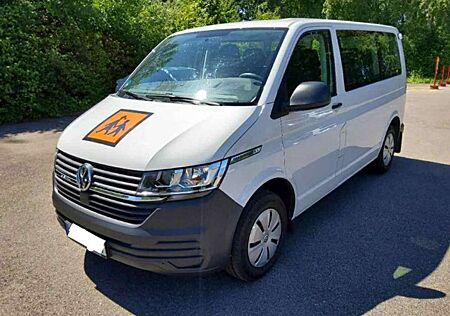 VW T6 Volkswagen .1 Caravelle Trendline 2.0 TDI 9SITZE PDC