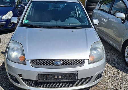 Ford Fiesta 1.4 Silver Magic