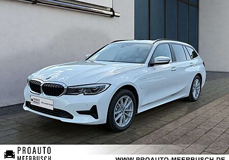 BMW 330 e xDrive Advantage AHK/LASER/HEADUP/PANO/NAVI