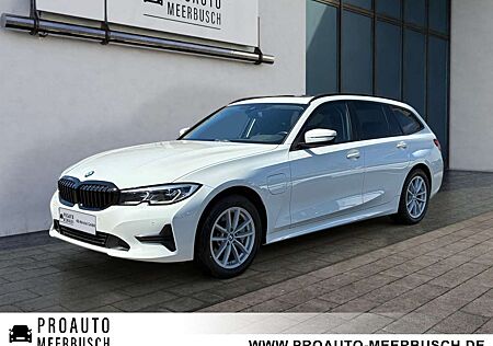 BMW 330 e xDrive AHK/LASER/HEADUP/PANO/KOMFORTZUGANG