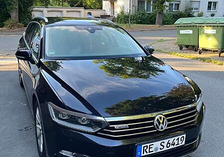 VW Passat Variant Volkswagen Highline BMT/Start-Stopp 4Motion