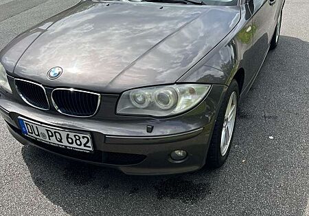 BMW 120d 120 TÜF NEU