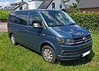 VW T6 Multivan Volkswagen Multivan mit elektrischer Tür per Fernbedienung