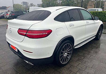 Mercedes-Benz GLC-Klasse GLC 200 GLC-Coupe d 4Matic 9G-TRONIC AMG Line