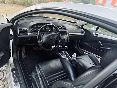 Peugeot 407 Coupe V6 HDi FAP 205 Sport