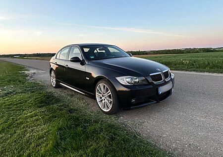 BMW 320i 320