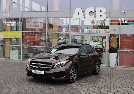 Mercedes-Benz GLA 200 d 4M AMG Night-P Xenon RFK Distronic 19"