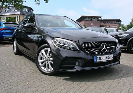 Mercedes-Benz C 220 4Matic AMG Night Standheizung LED